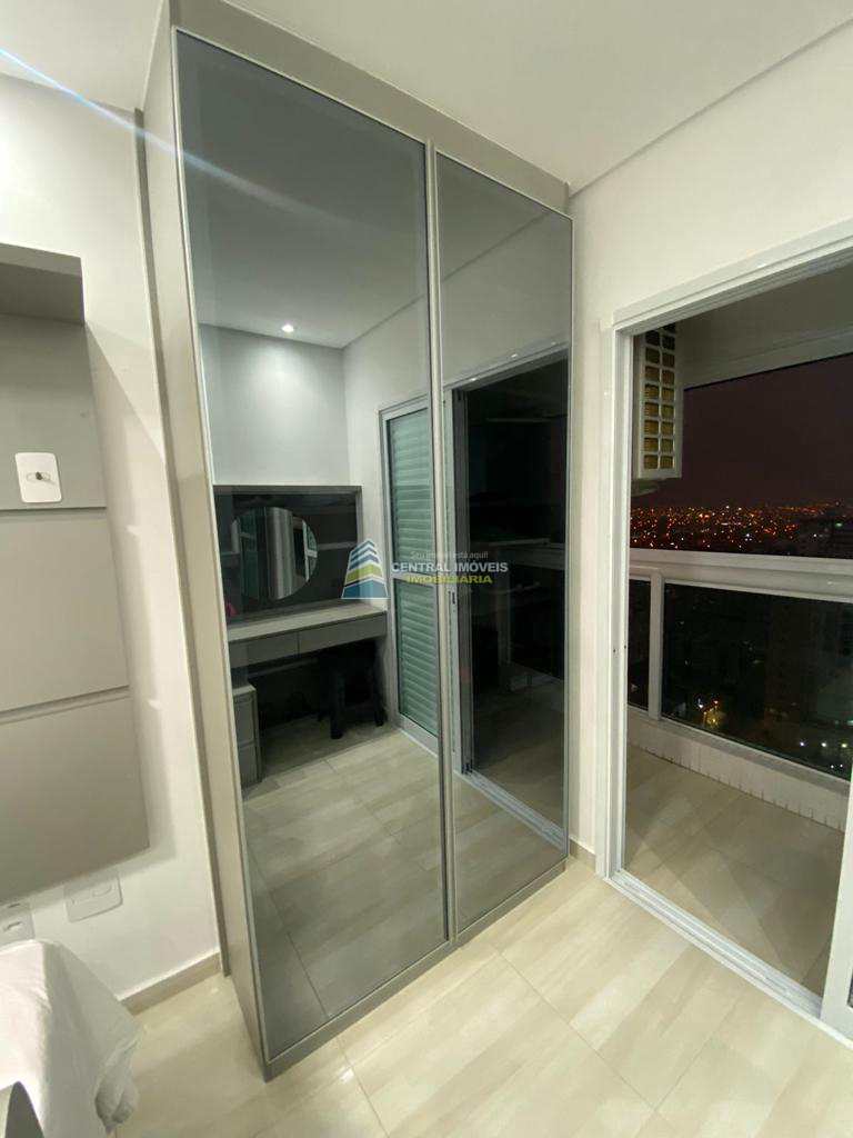 Apartamento à venda com 2 quartos, 100m² - Foto 18