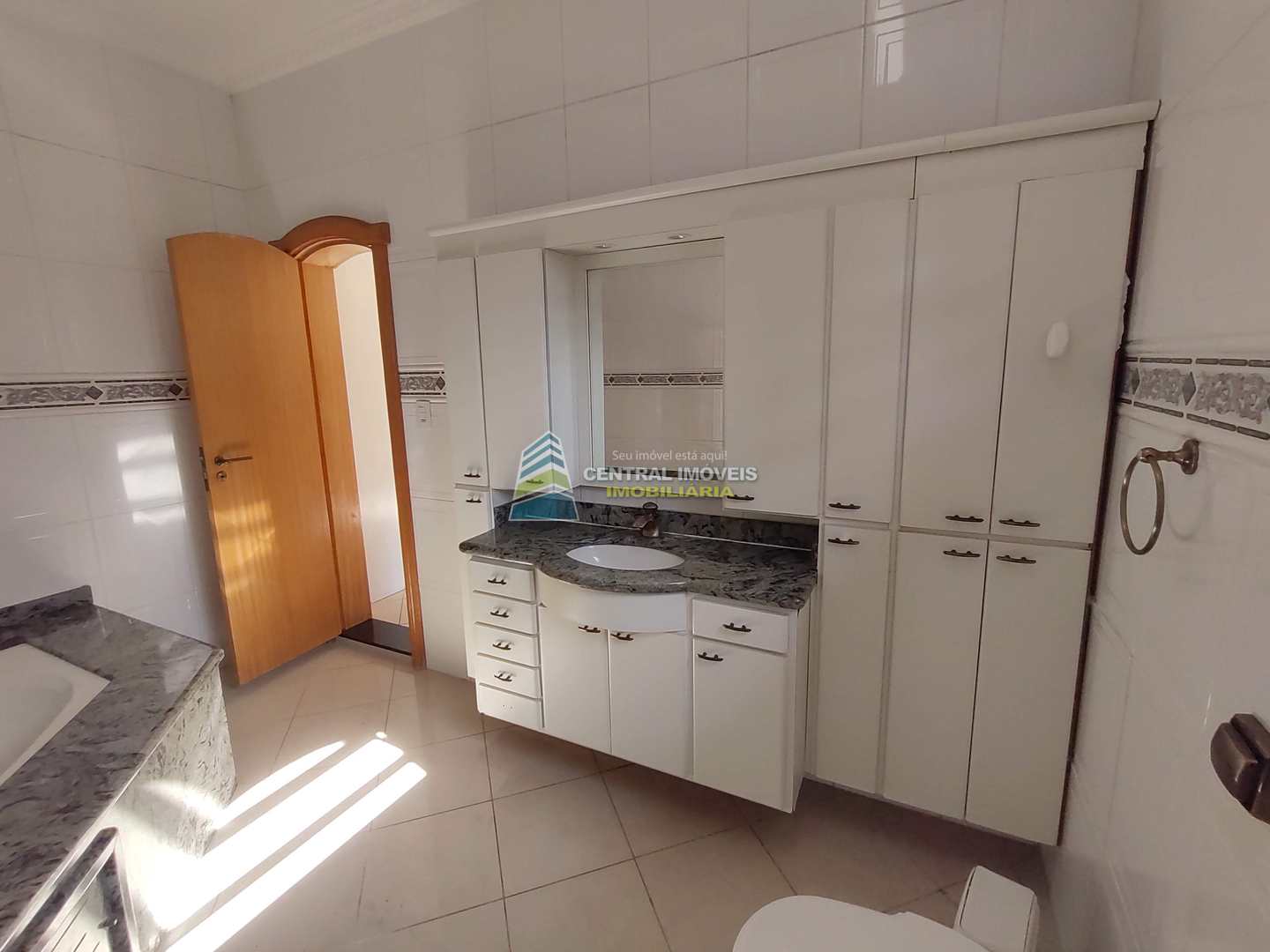 Sobrado à venda com 5 quartos, 326m² - Foto 89