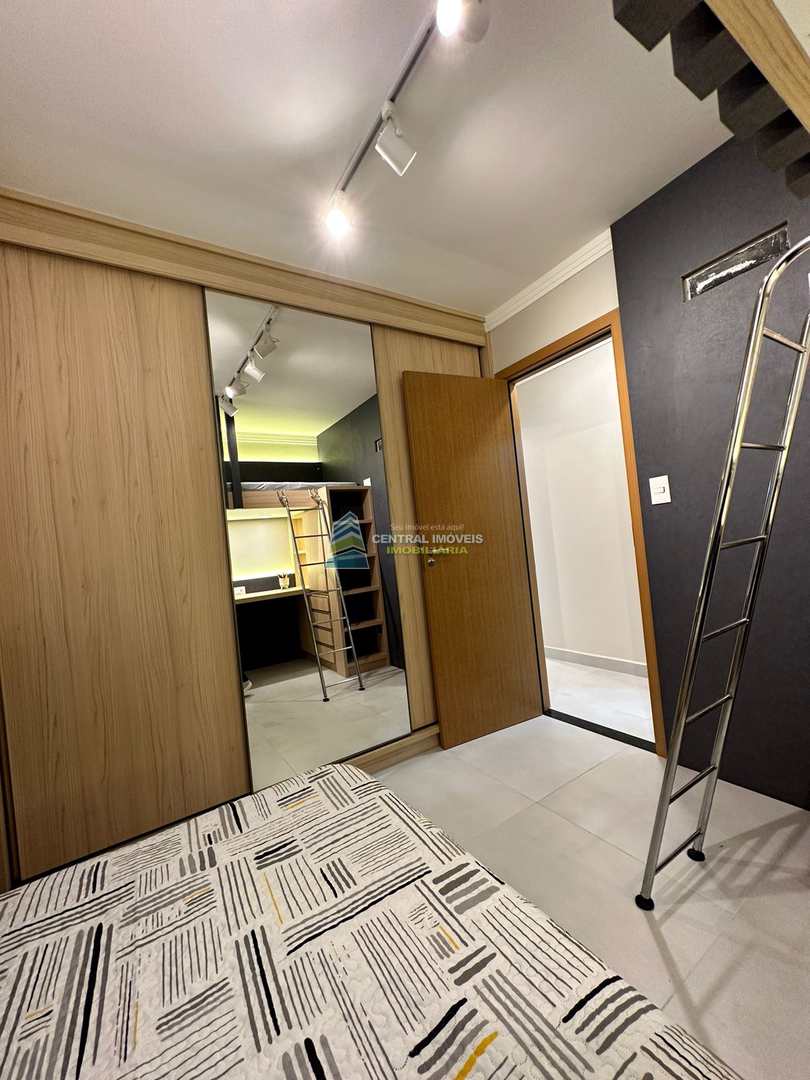 Apartamento à venda com 2 quartos, 65m² - Foto 11