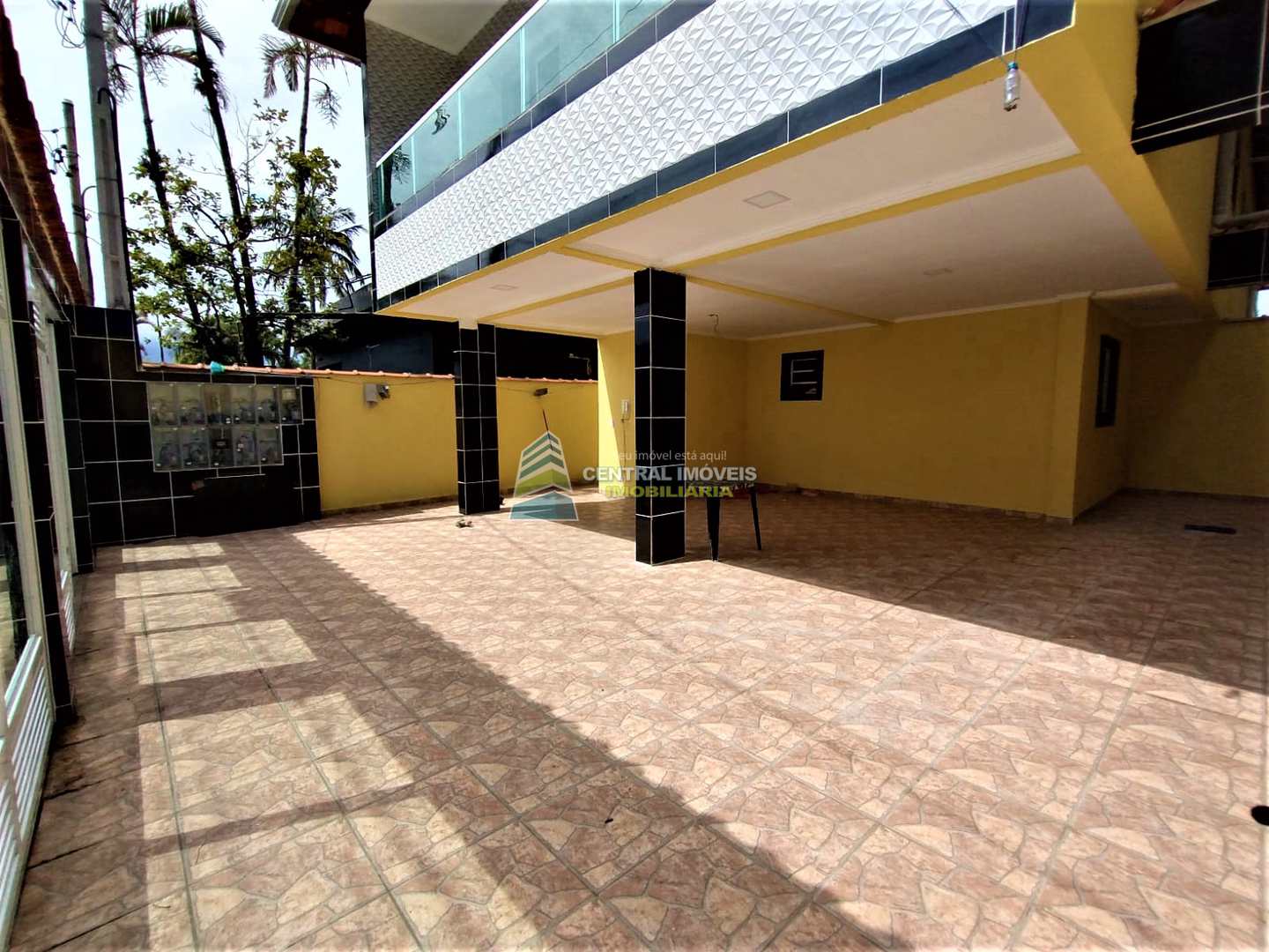 Sobrado à venda com 2 quartos, 51m² - Foto 2