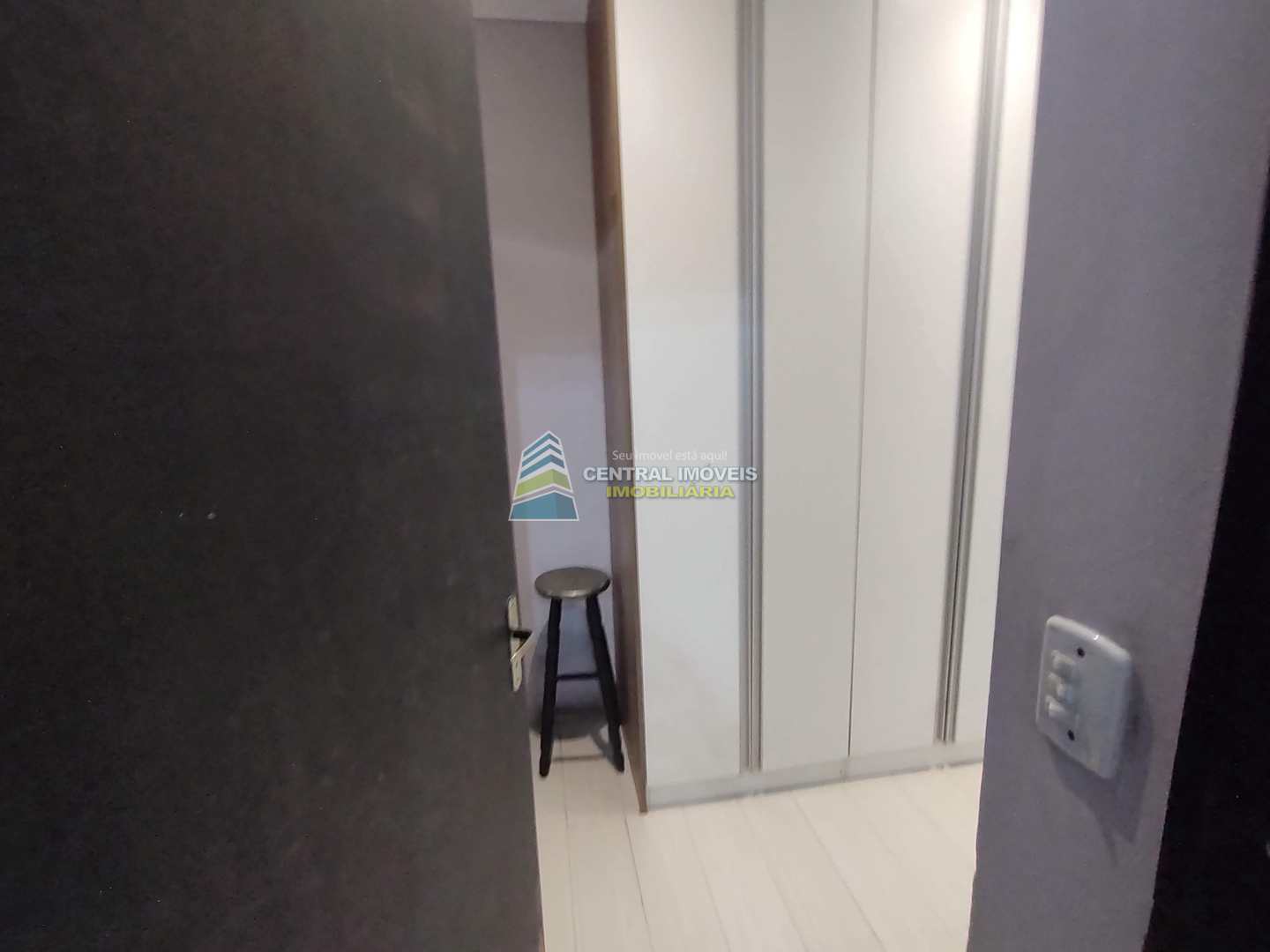 Casa à venda com 3 quartos, 300m² - Foto 47