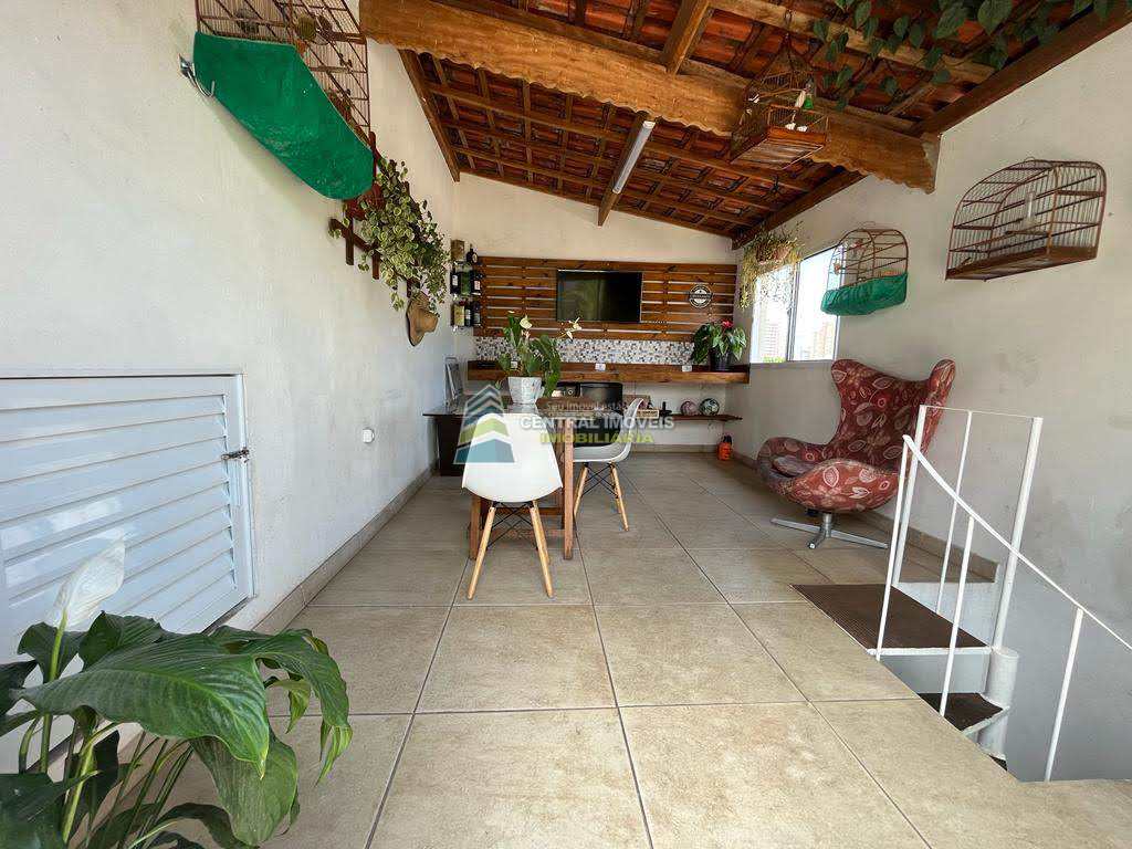 Casa de Condomínio à venda com 3 quartos, 102m² - Foto 1