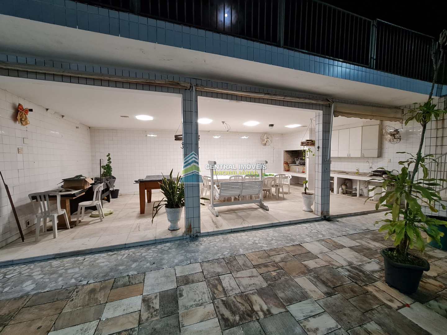 Casa à venda com 4 quartos, 1068m² - Foto 3