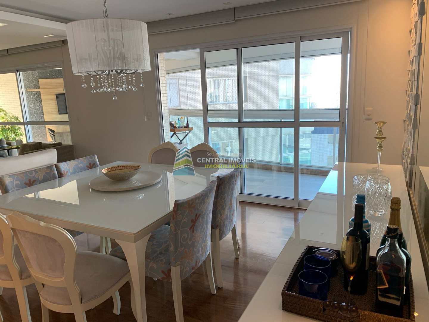 Apartamento à venda com 4 quartos, 204m² - Foto 17