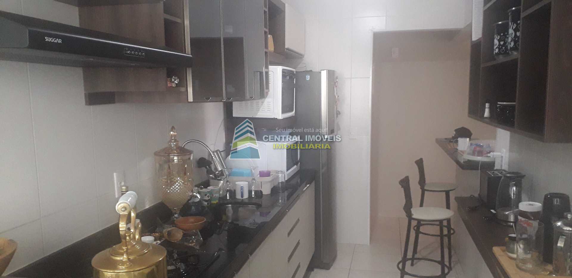 Apartamento à venda com 2 quartos, 75m² - Foto 1