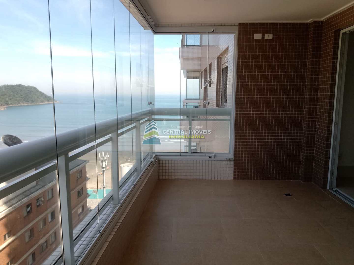 Apartamento à venda com 3 quartos, 150m² - Foto 4