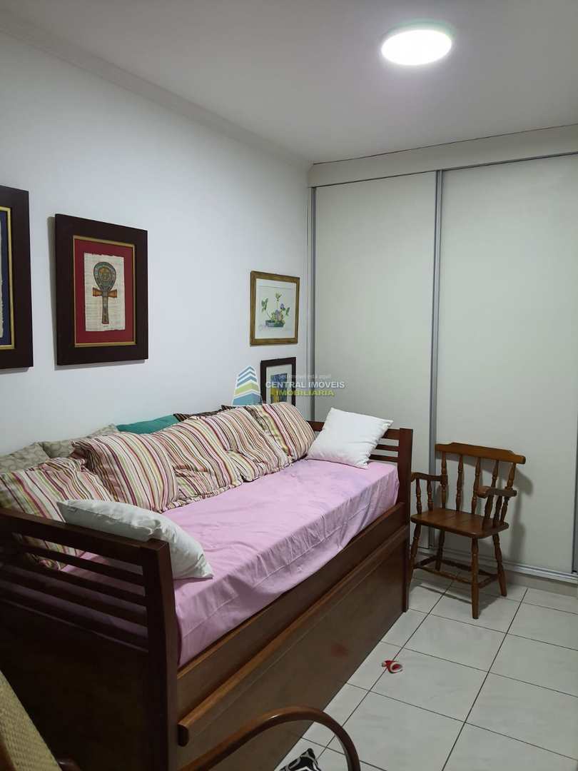 Apartamento à venda com 3 quartos, 140m² - Foto 5