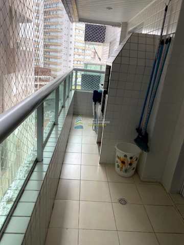 Apartamento à venda com 2 quartos, 71m² - Foto 2