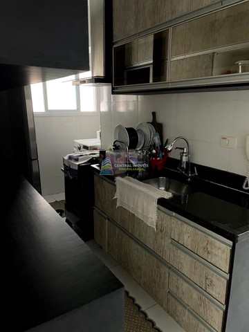 Apartamento à venda com 2 quartos, 71m² - Foto 3