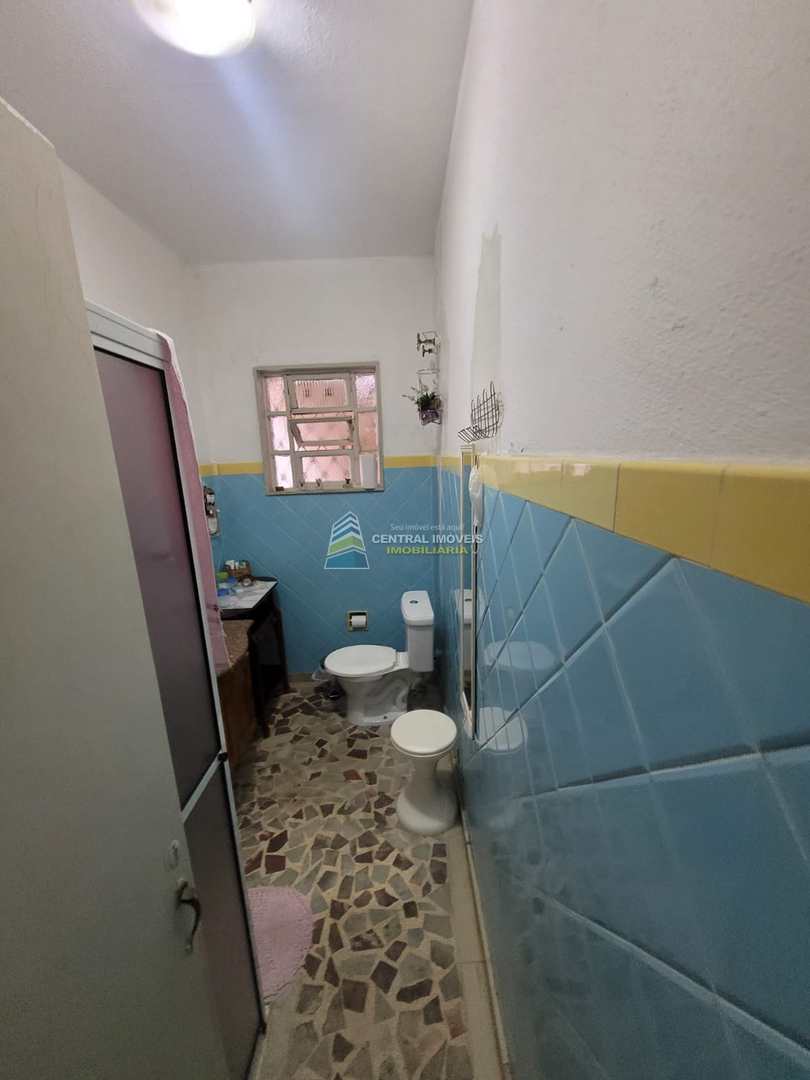 Casa à venda com 2 quartos, 420m² - Foto 16