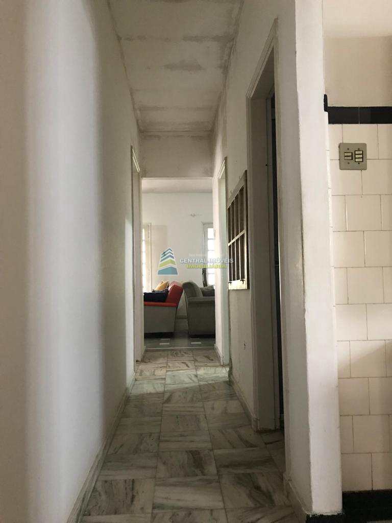 Casa à venda com 2 quartos, 420m² - Foto 30