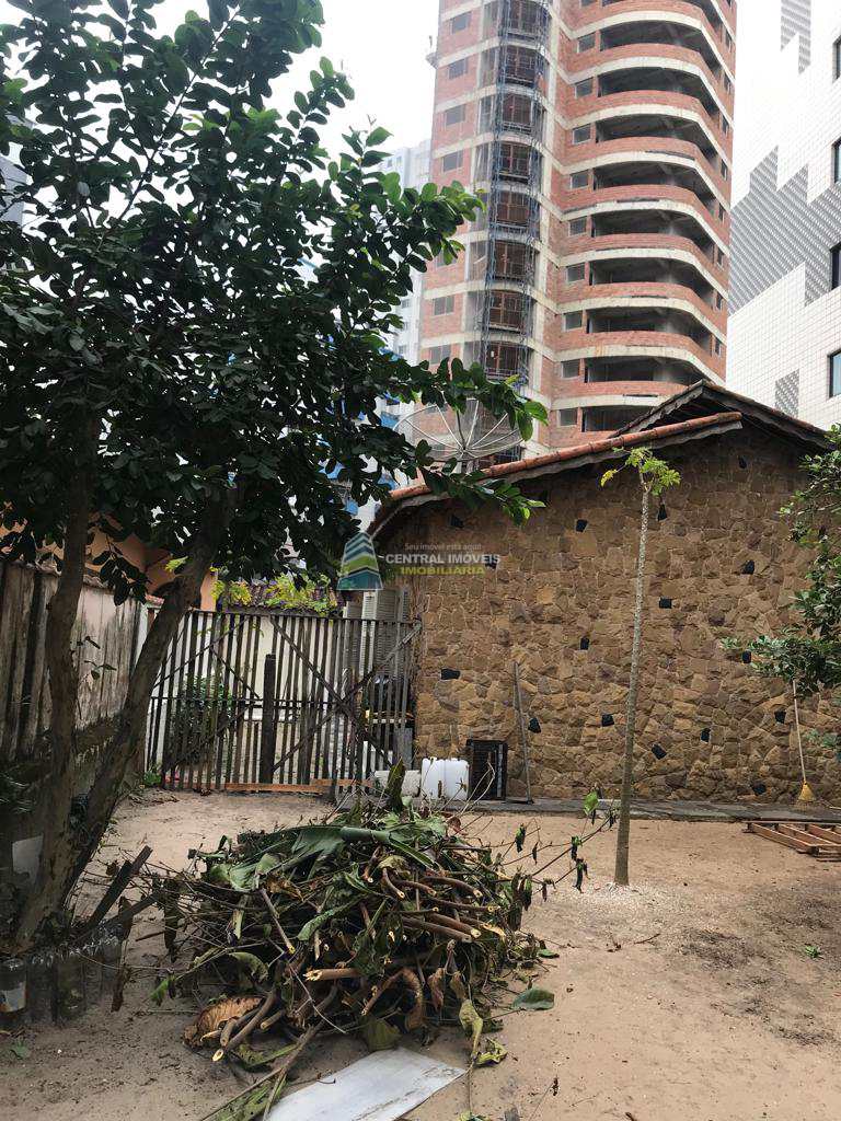 Casa à venda com 2 quartos, 420m² - Foto 42