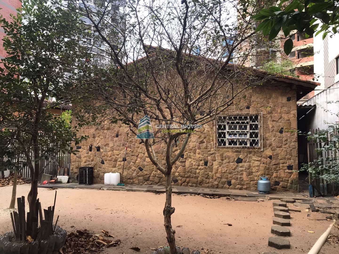 Casa à venda com 2 quartos, 420m² - Foto 21