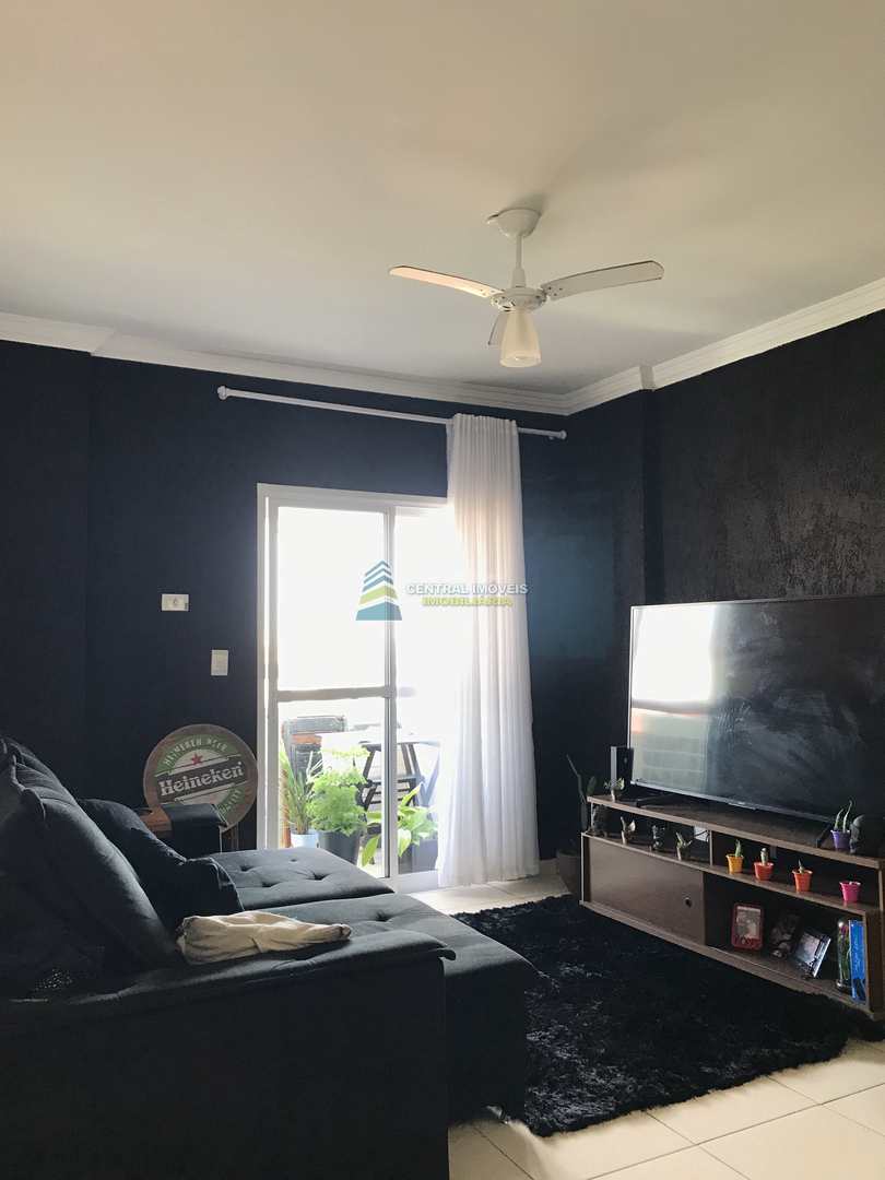 Apartamento à venda com 2 quartos, 70m² - Foto 1