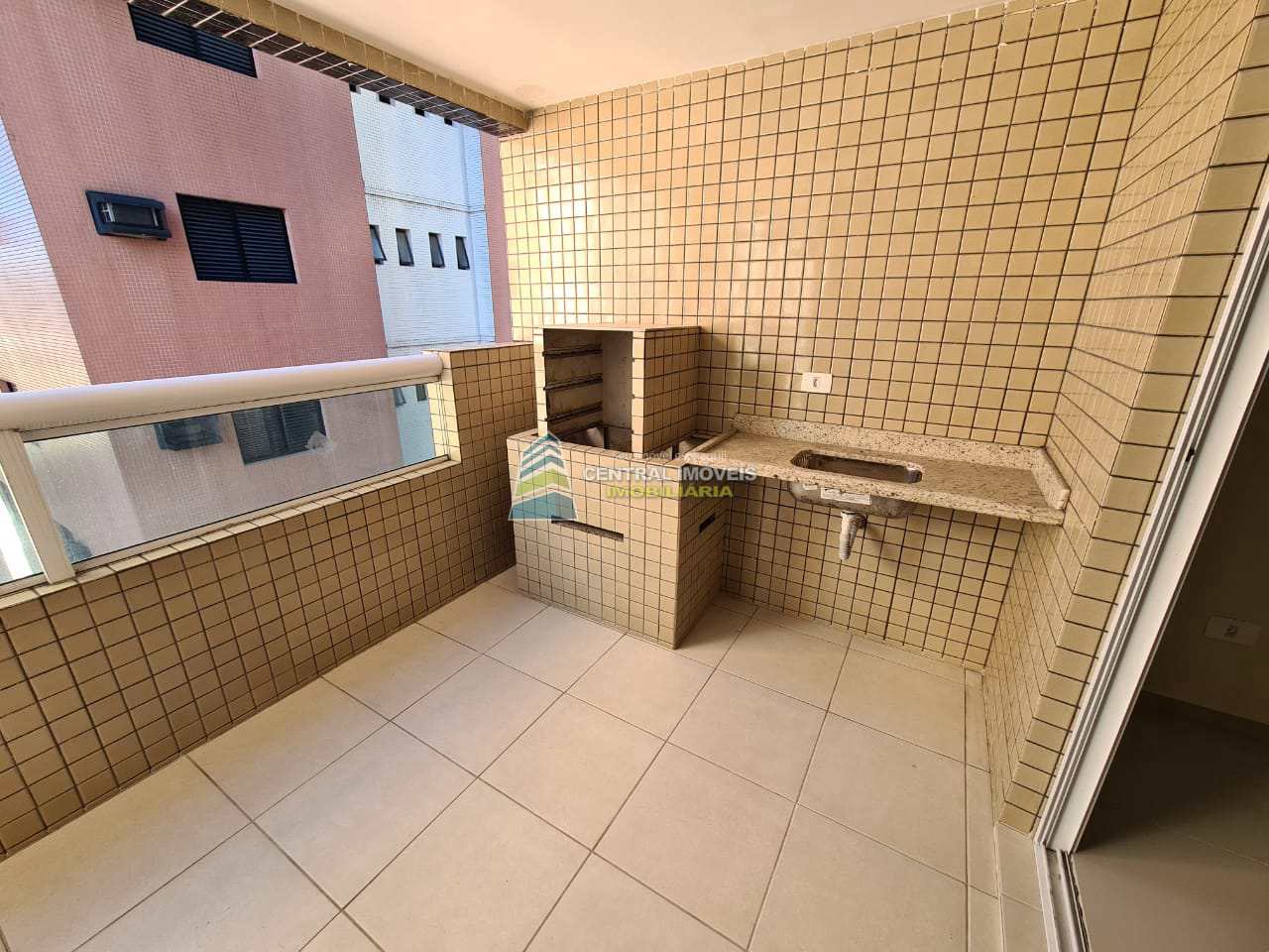 Apartamento à venda com 2 quartos, 88m² - Foto 4