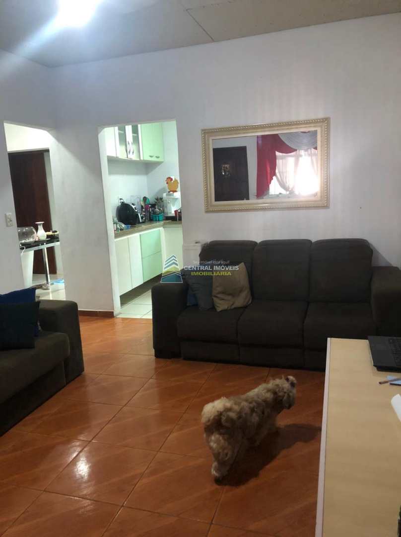 Sobrado à venda com 3 quartos, 100m² - Foto 1