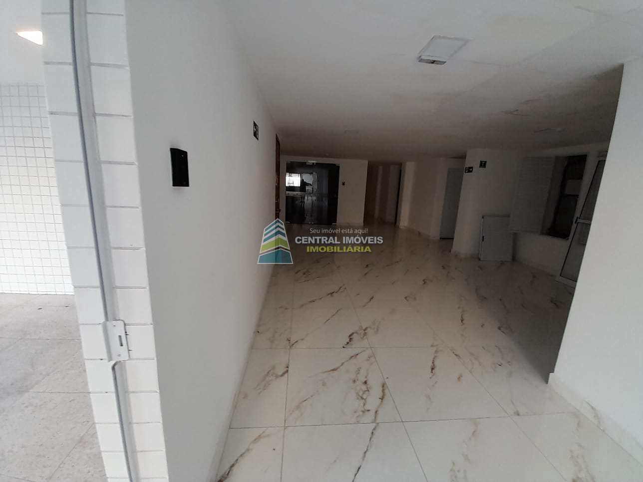 Apartamento à venda com 2 quartos, 46m² - Foto 22