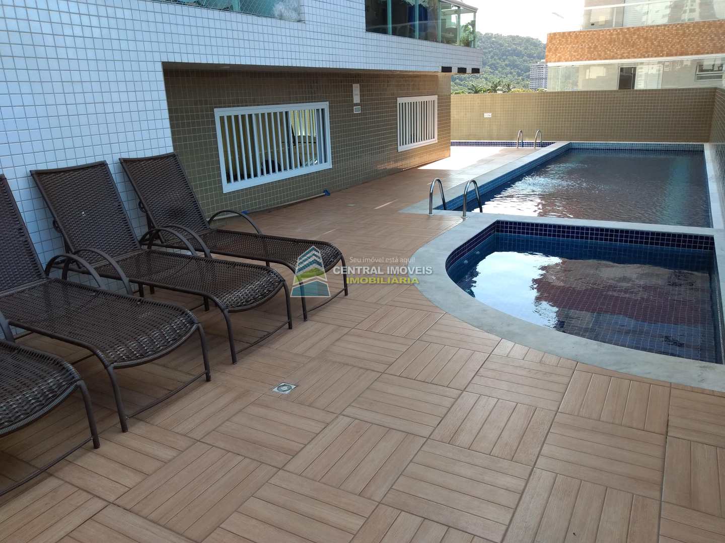 Apartamento à venda com 2 quartos, 76m² - Foto 40