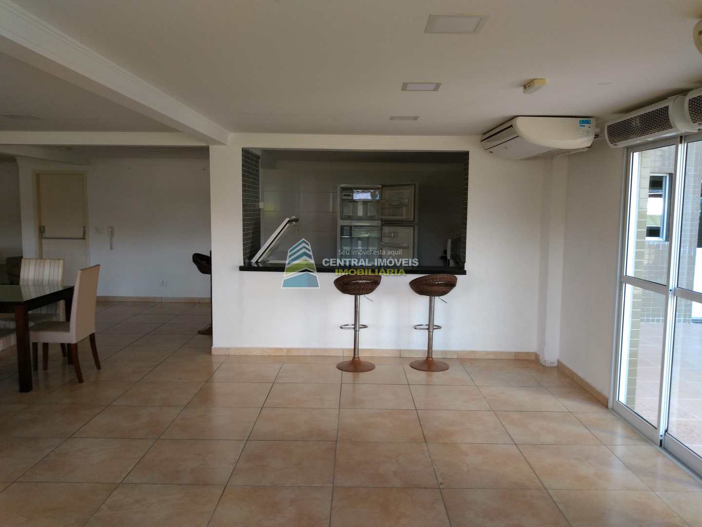 Apartamento à venda com 2 quartos, 76m² - Foto 21