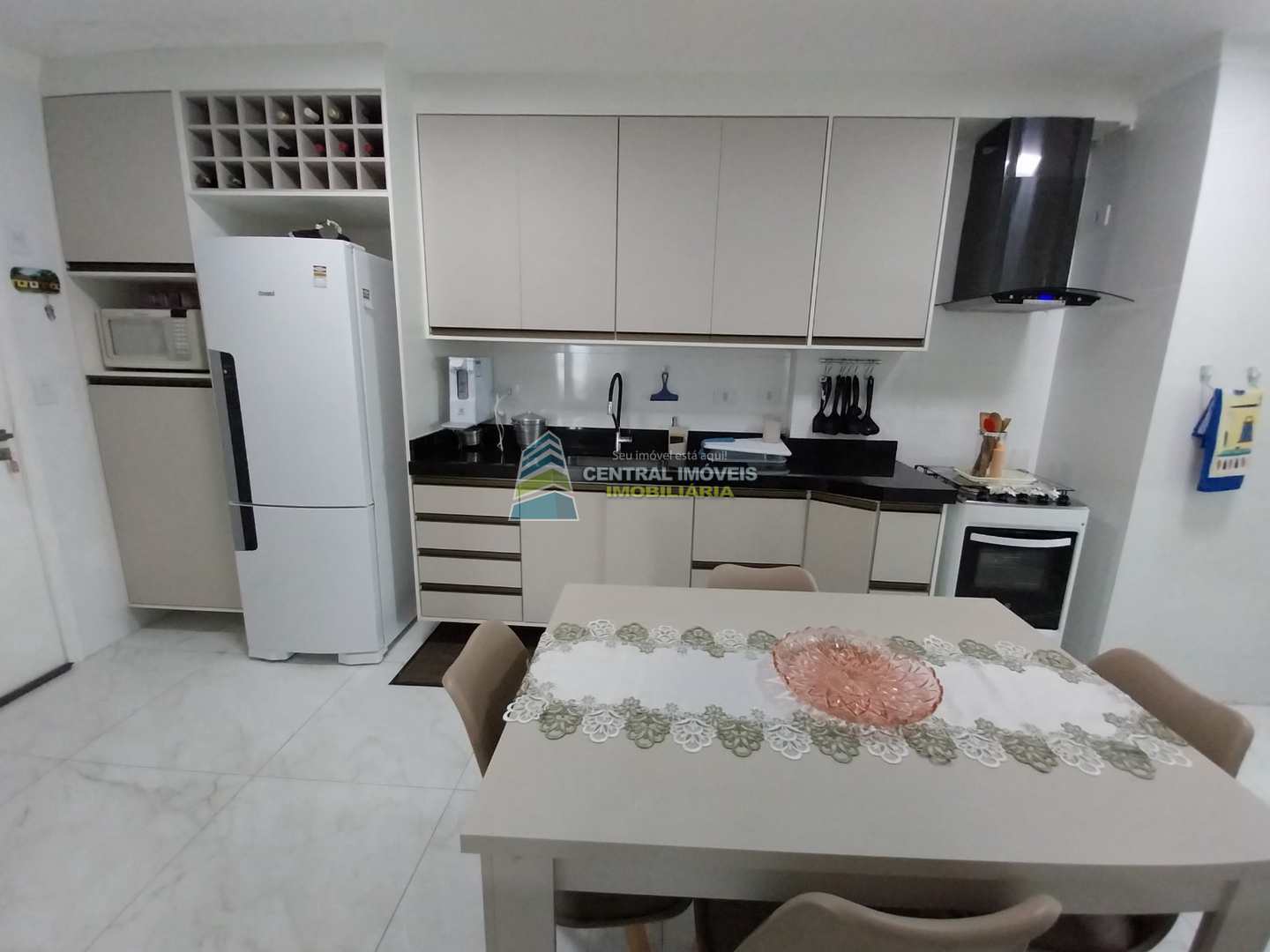 Apartamento à venda com 3 quartos, 139m² - Foto 30