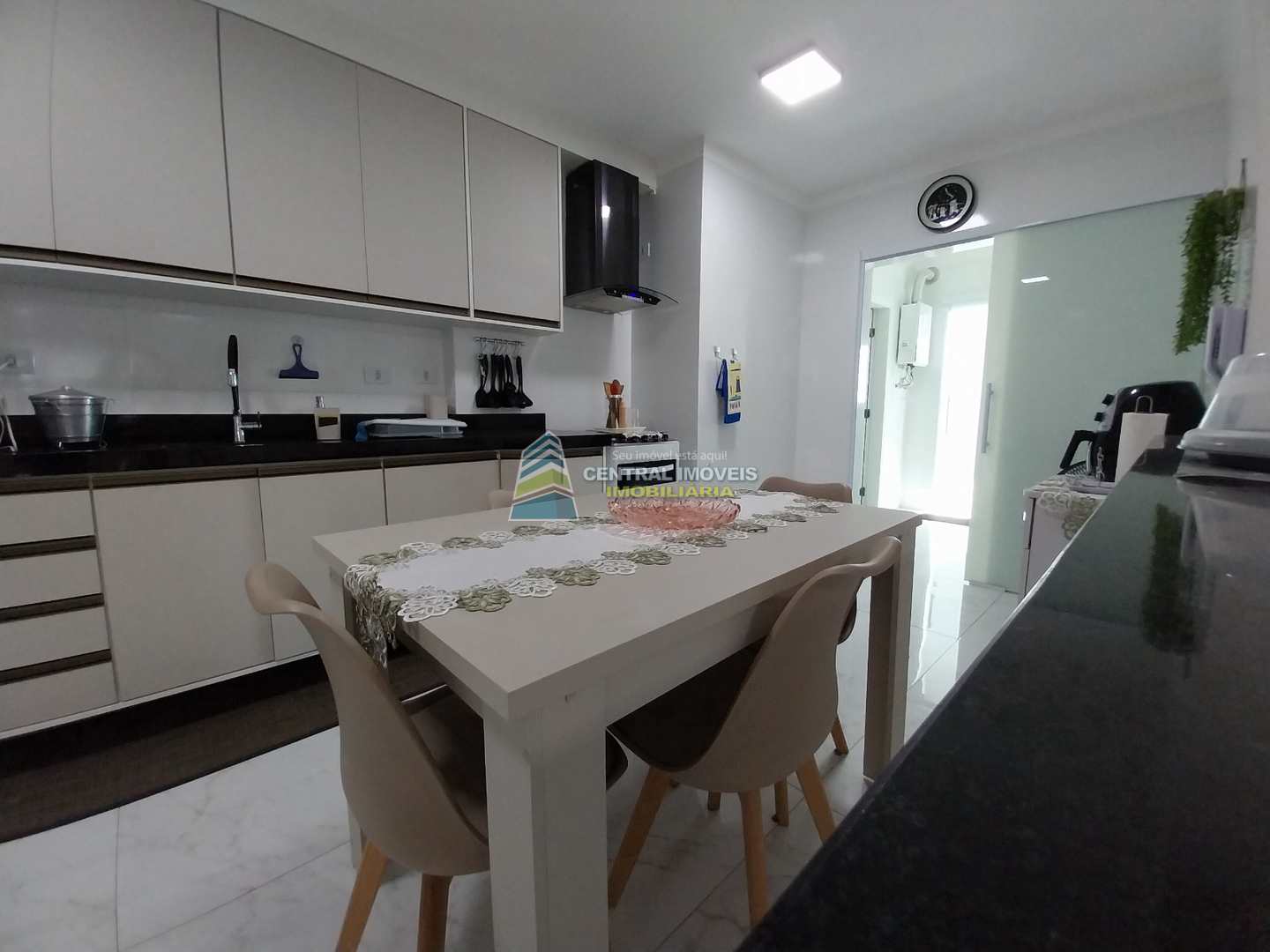 Apartamento à venda com 3 quartos, 139m² - Foto 29