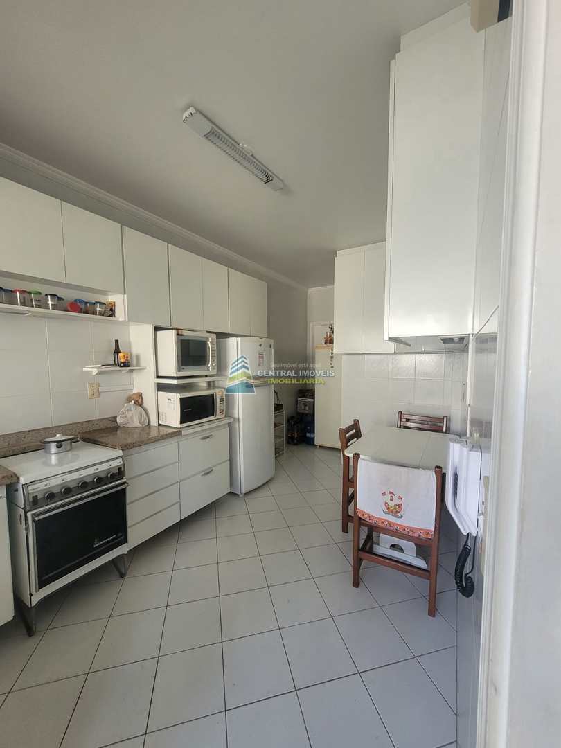 Cobertura à venda com 3 quartos, 380m² - Foto 11