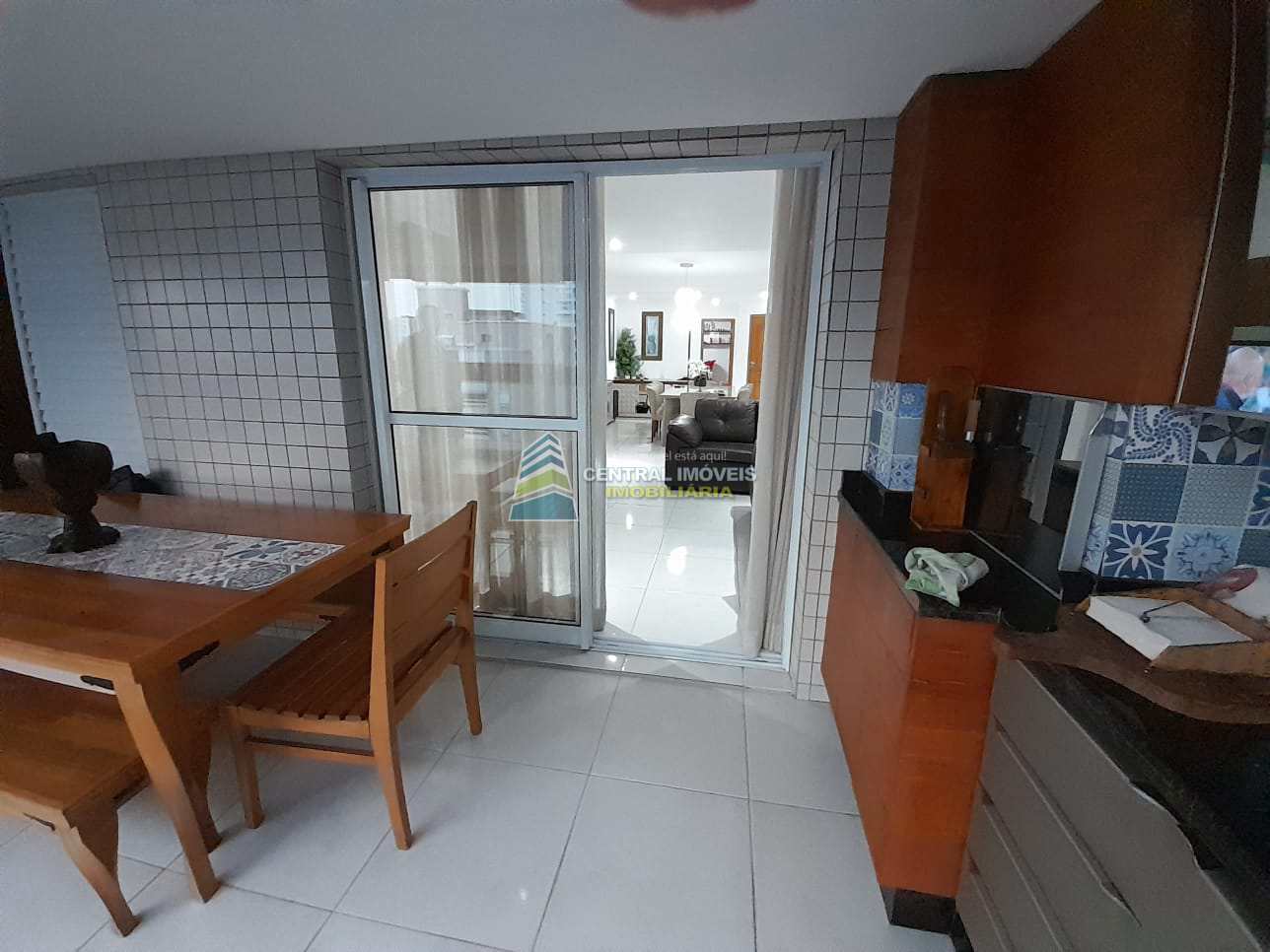 Apartamento à venda com 3 quartos, 139m² - Foto 4