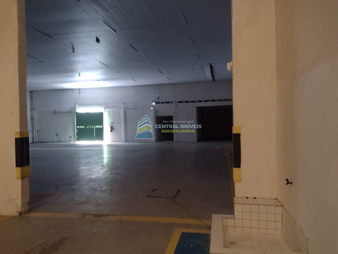 Depósito-Galpão-Armazém para alugar, 1200m² - Foto 3