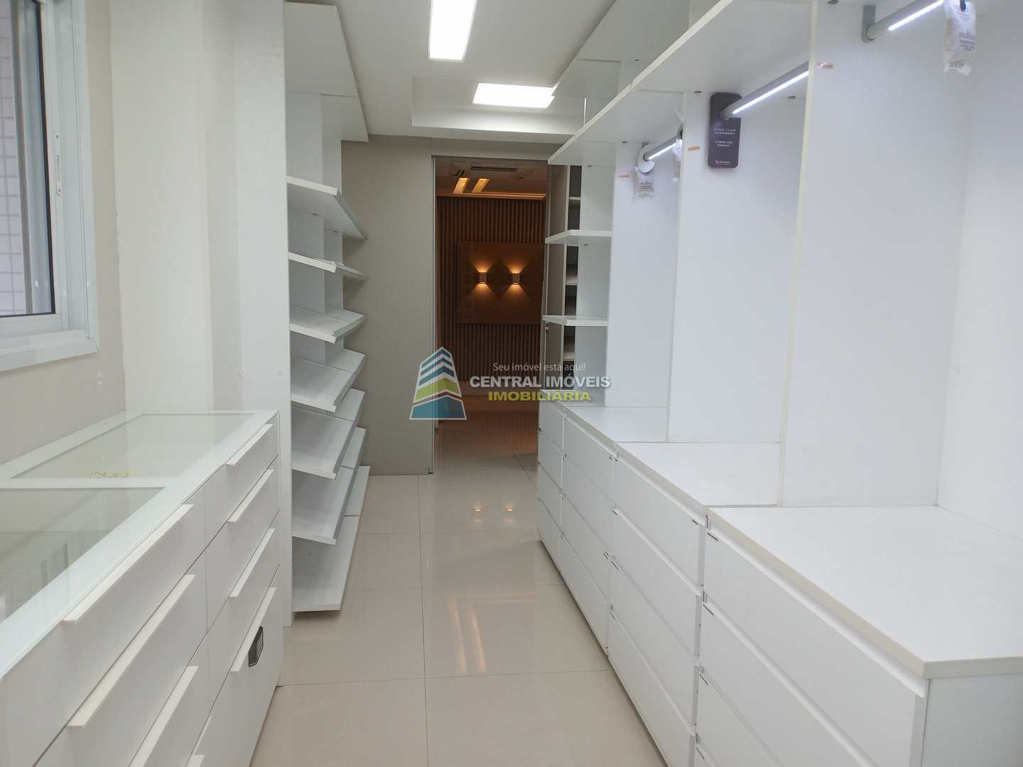 Apartamento à venda com 4 quartos, 337m² - Foto 42