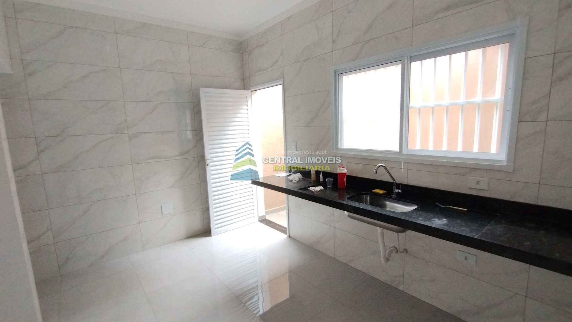 Sobrado à venda com 2 quartos, 46m² - Foto 8