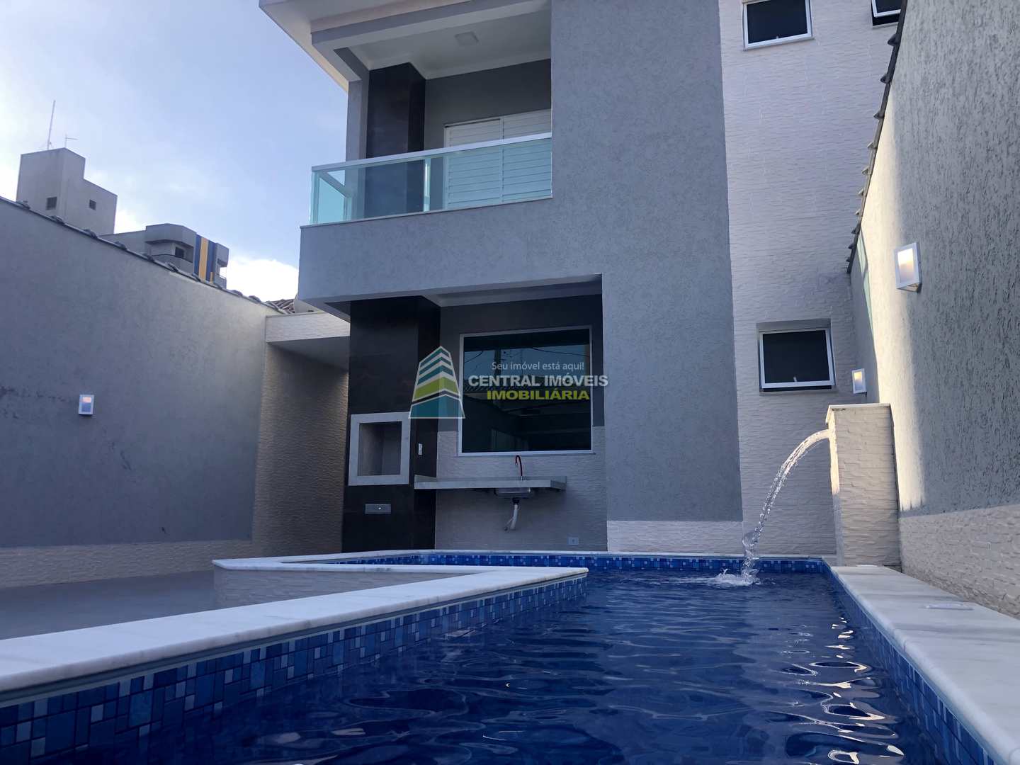 Sobrado à venda com 3 quartos, 135m² - Foto 2