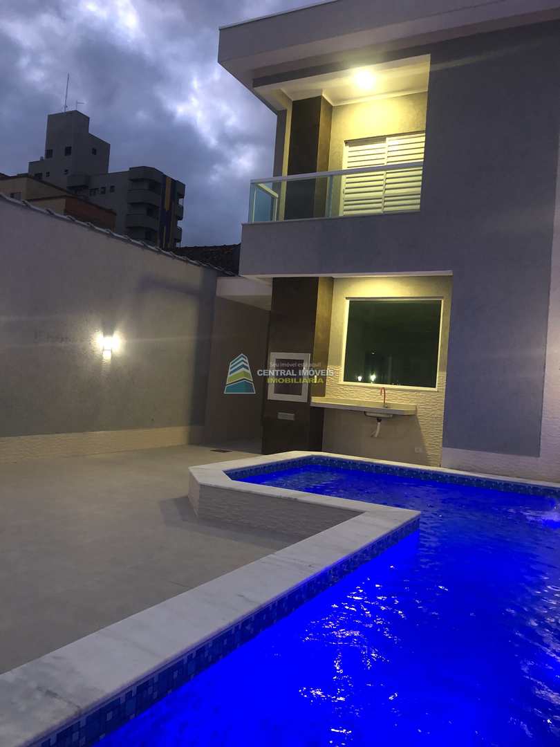 Sobrado à venda com 3 quartos, 135m² - Foto 1