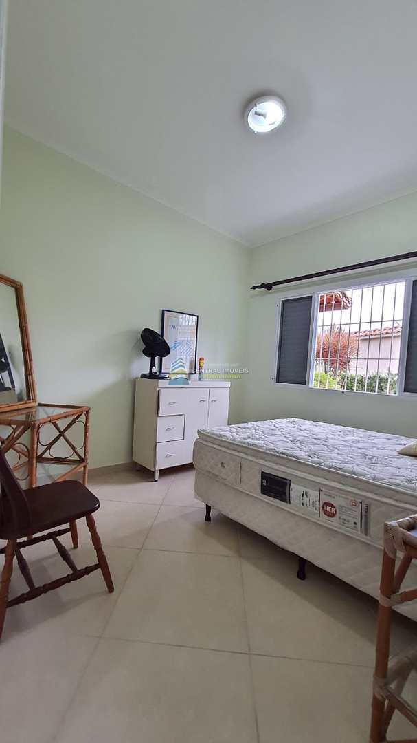 Casa à venda com 7 quartos, 300m² - Foto 14