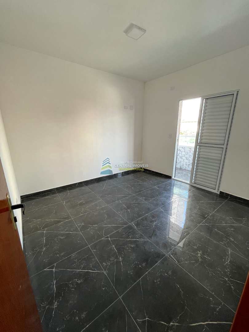 Casa à venda com 2 quartos, 55m² - Foto 2