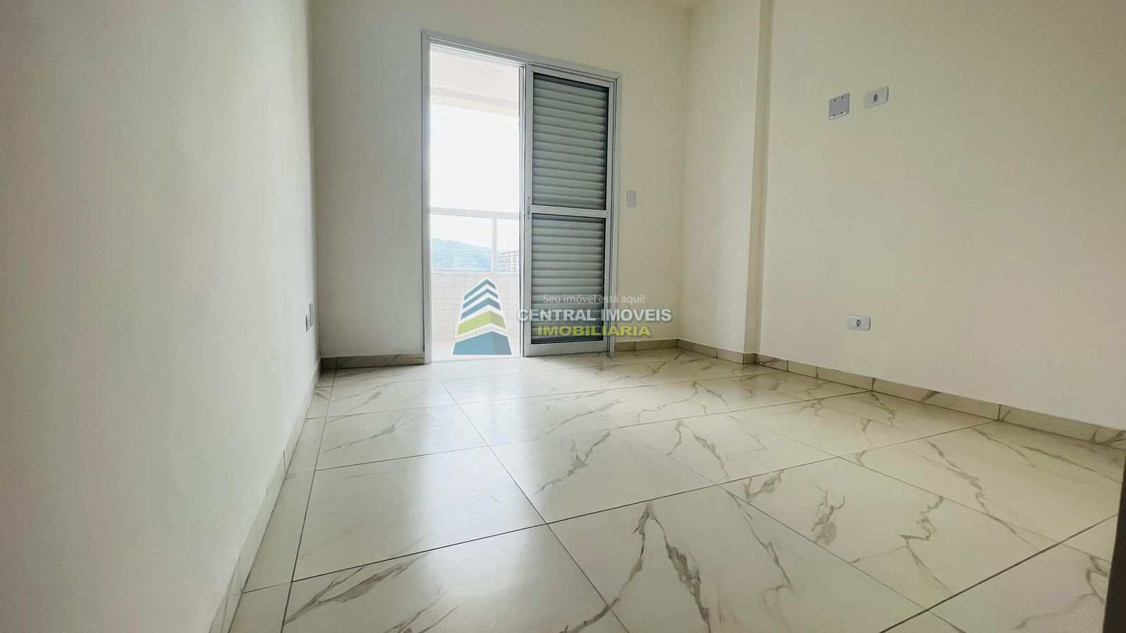 Apartamento à venda com 2 quartos, 67m² - Foto 5