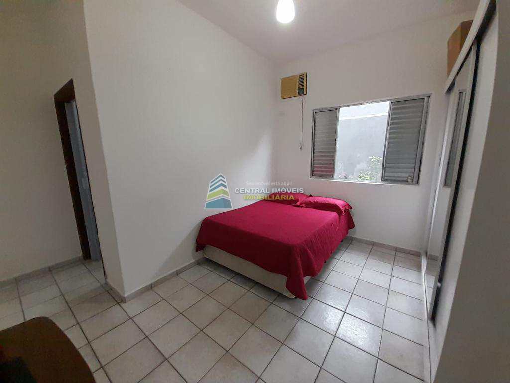 Casa à venda com 4 quartos, 180m² - Foto 9