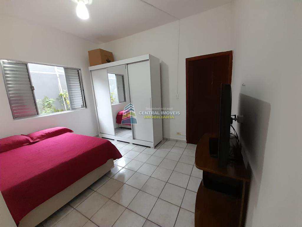 Casa à venda com 4 quartos, 180m² - Foto 12