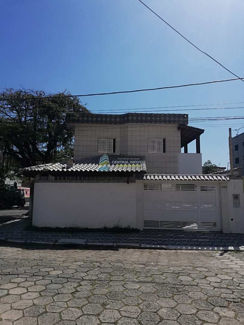 Sobrado à venda com 4 quartos, 140m² - Foto 1