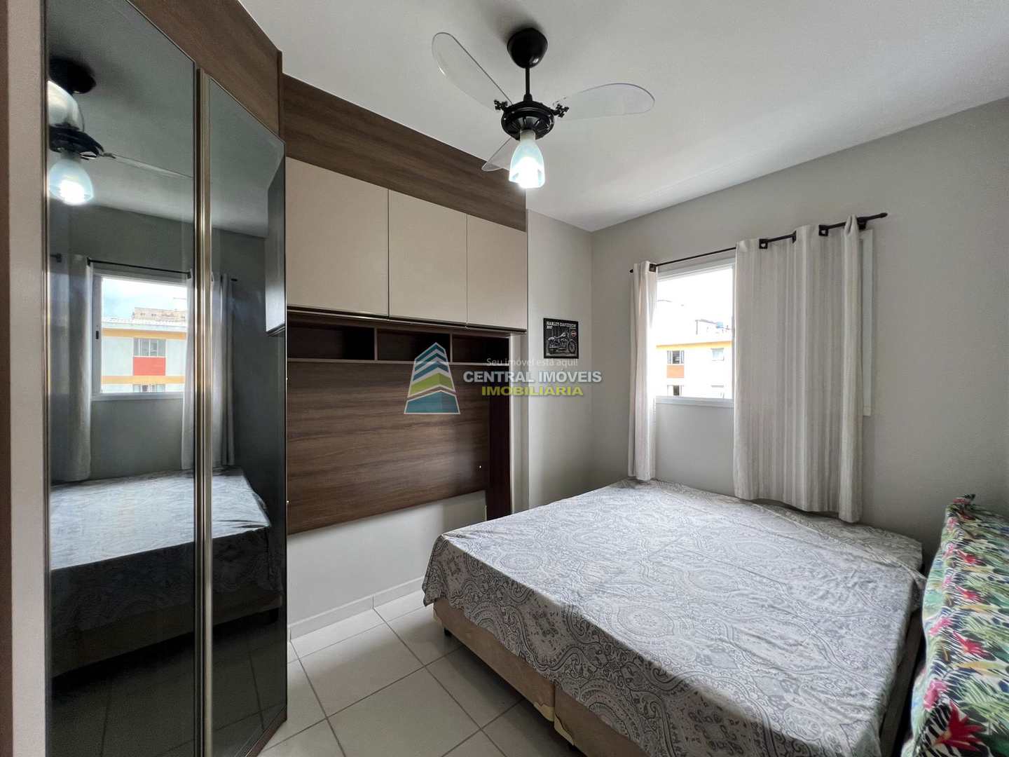 Apartamento à venda com 2 quartos, 70m² - Foto 12