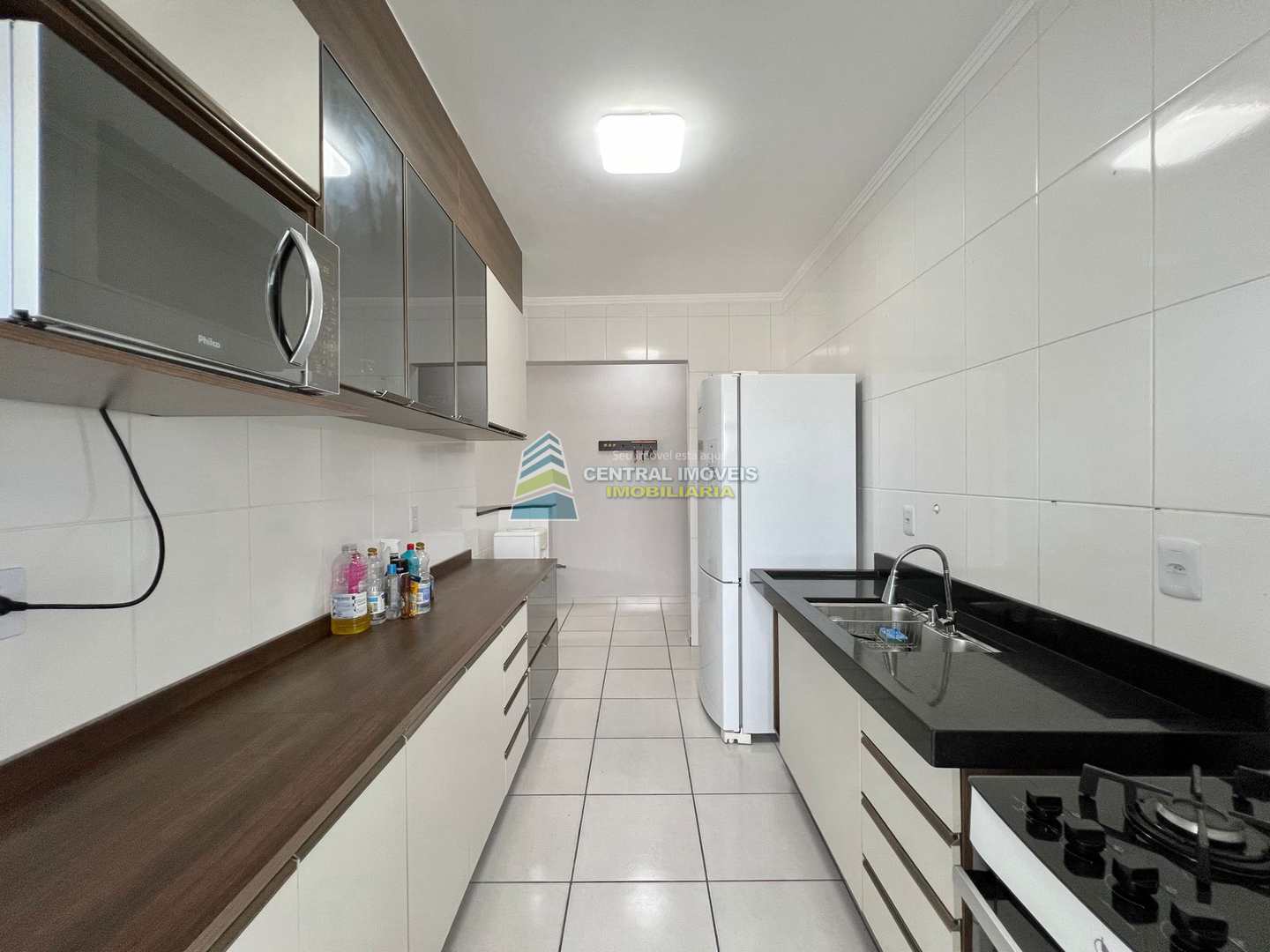 Apartamento à venda com 2 quartos, 70m² - Foto 15