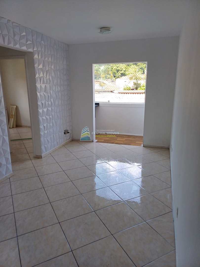 Apartamento à venda com 2 quartos, 72m² - Foto 2