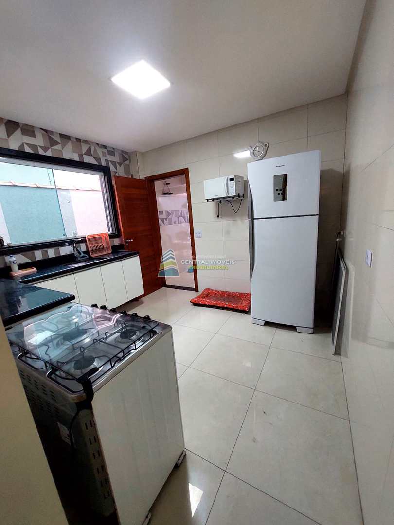 Sobrado à venda com 3 quartos, 130m² - Foto 4