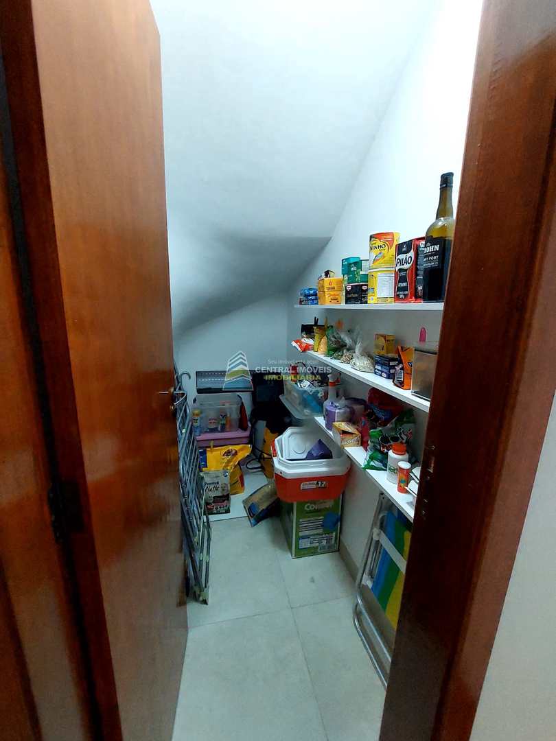 Sobrado à venda com 3 quartos, 130m² - Foto 5