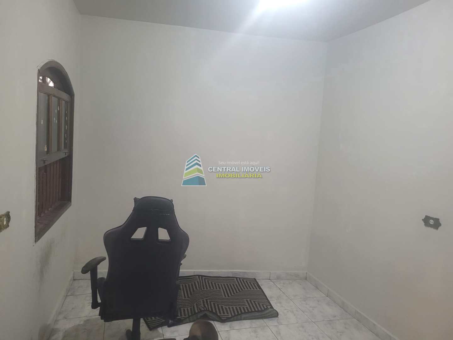 Casa à venda com 3 quartos, 200m² - Foto 9