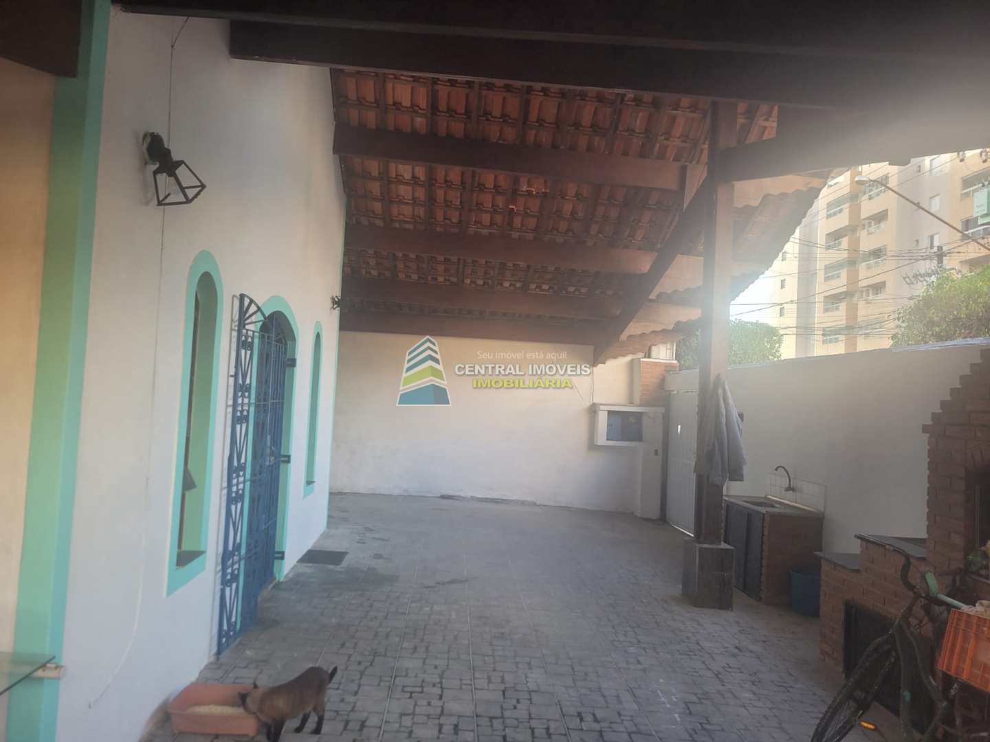 Casa à venda com 3 quartos, 200m² - Foto 3