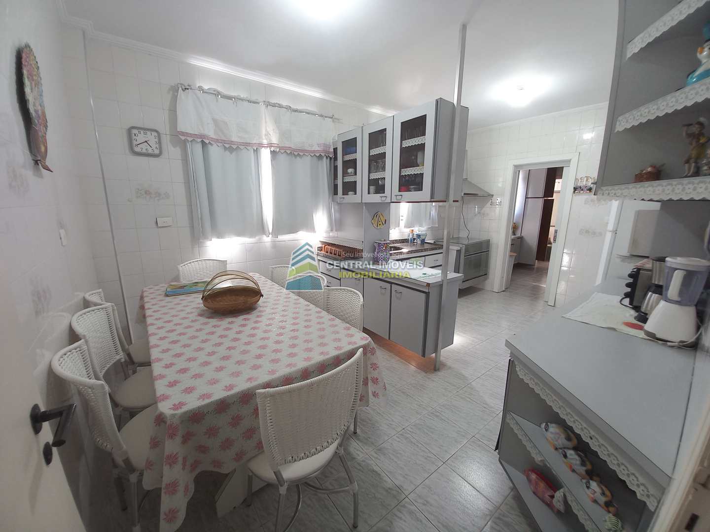 Apartamento à venda com 3 quartos, 165m² - Foto 17