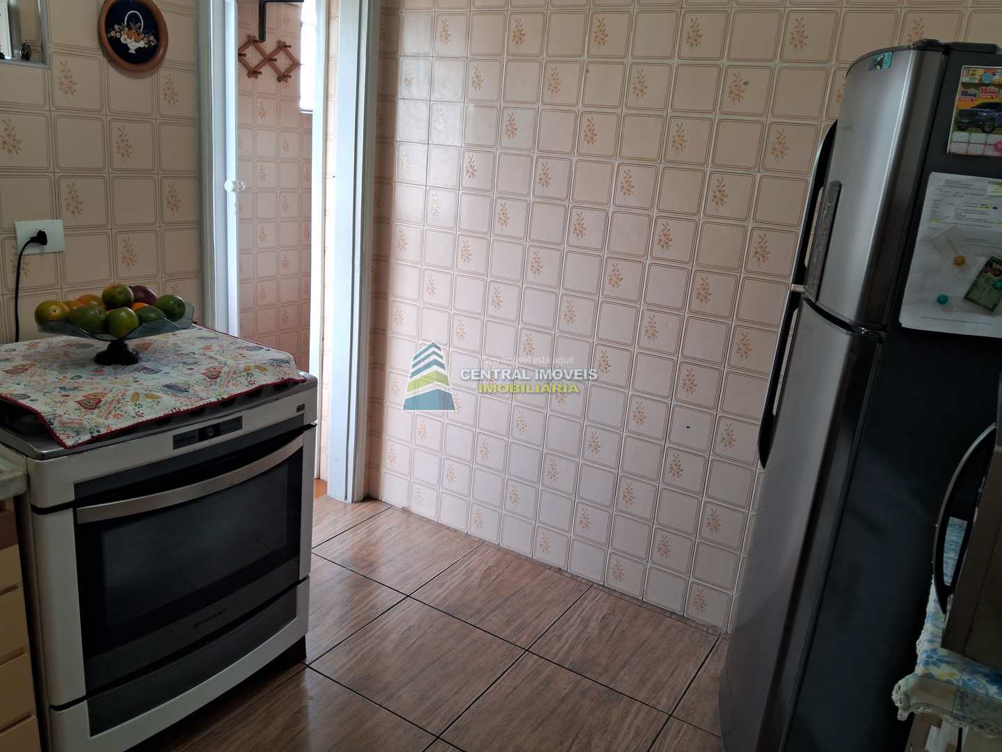 Apartamento à venda com 2 quartos, 95m² - Foto 2