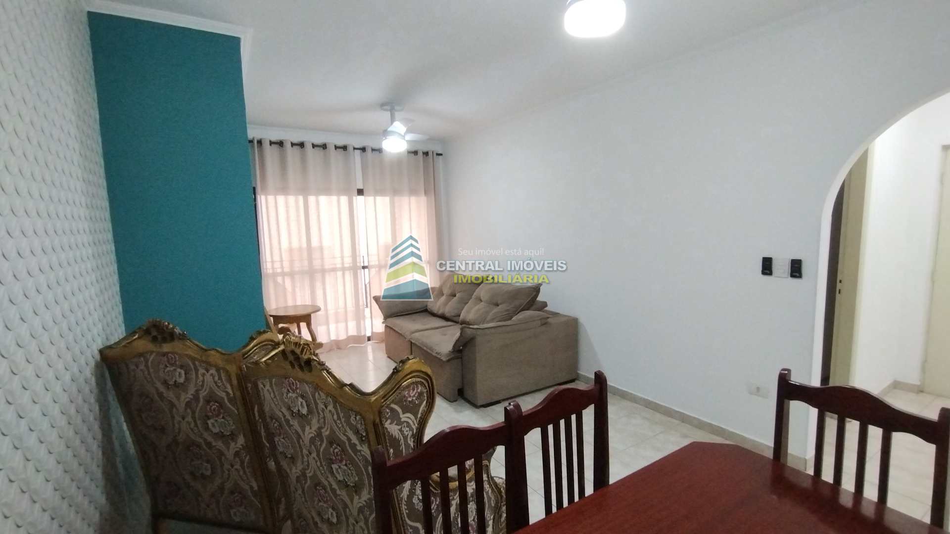 Apartamento para alugar com 2 quartos, 75m² - Foto 2