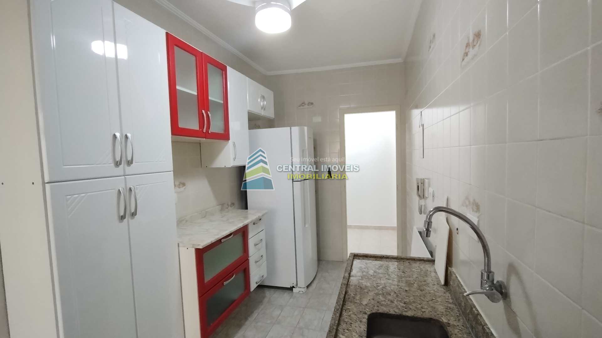 Apartamento para alugar com 2 quartos, 75m² - Foto 7