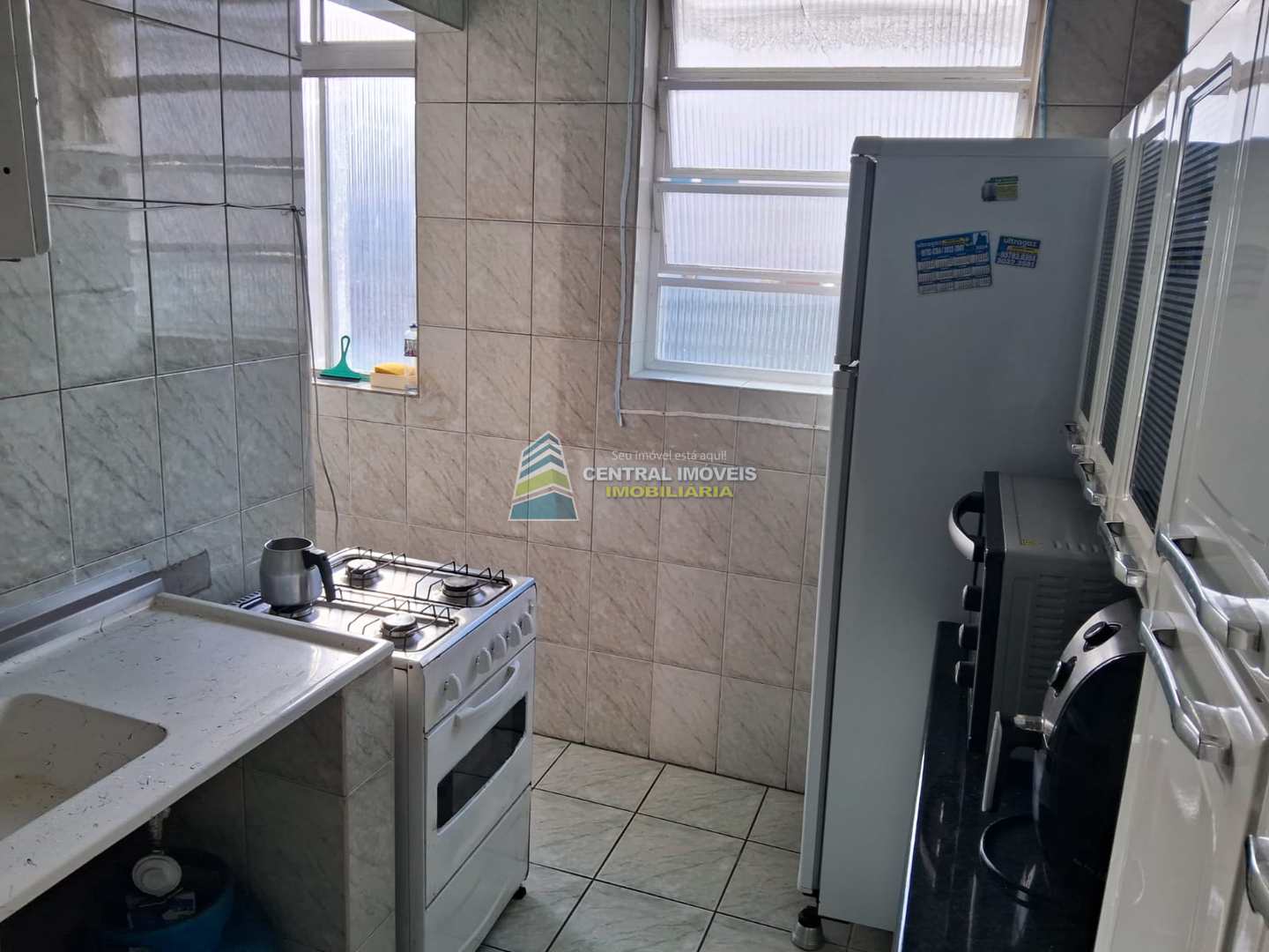 Apartamento à venda com 1 quarto, 40m² - Foto 21